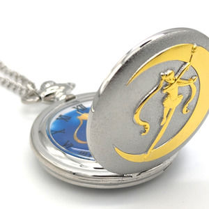 Sailor Moon NEW Pocket Watch Comic Manga Anime Gift Pretty Soldier Usagi Tsukino